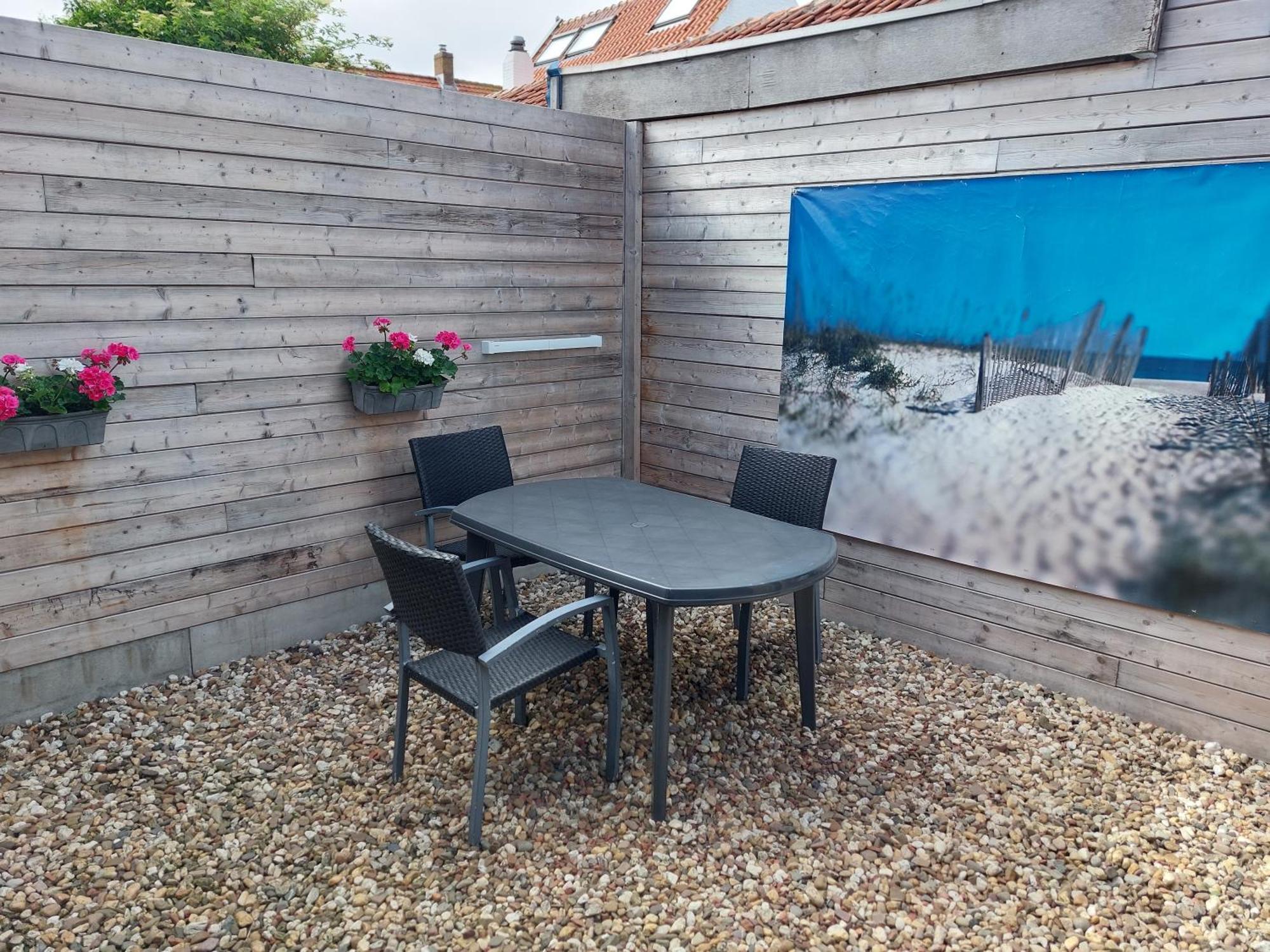 Vakantiewoning Met Terras Vlakbij Strand En Centrum ザウテランデ エクステリア 写真